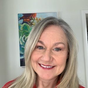 Meet your Posher, Joan